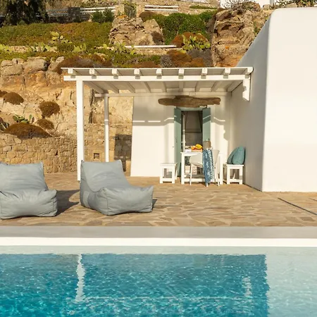 Crystal By Mykonos Mood