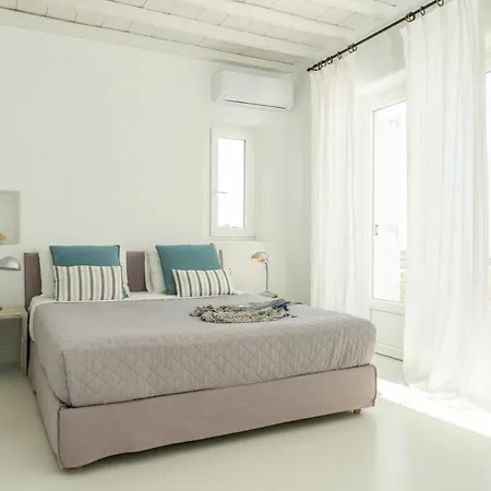 Crystal By Mykonos Mood